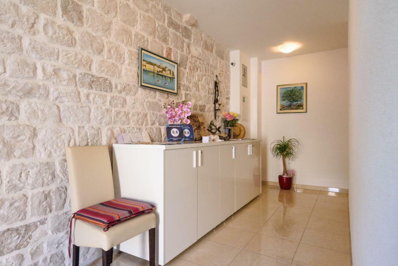 Apartments Dora -Free Parking Trogir Dış mekan fotoğraf