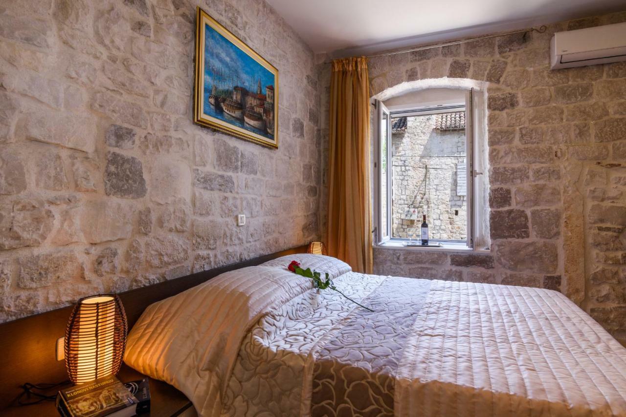 Apartments Dora -Free Parking Trogir Dış mekan fotoğraf