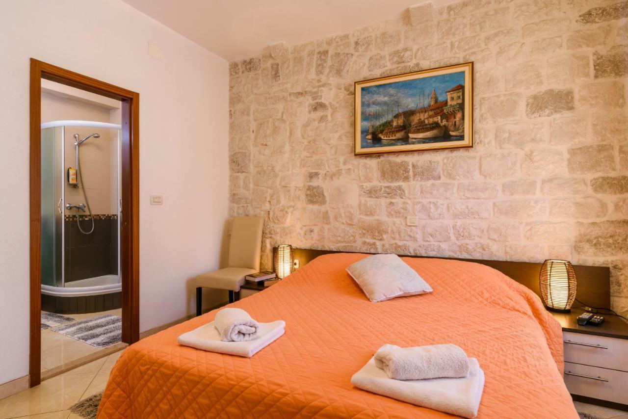 Apartments Dora -Free Parking Trogir Dış mekan fotoğraf